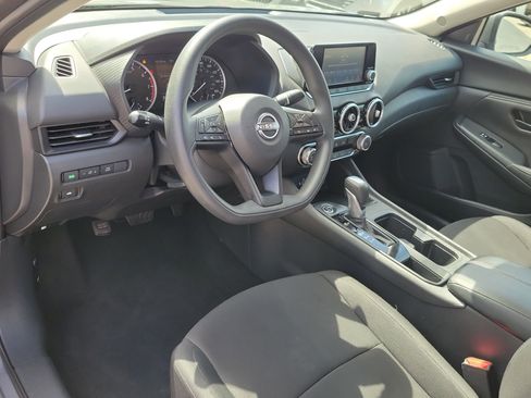 Certified 2025 Nissan Sentra S FWD image 19