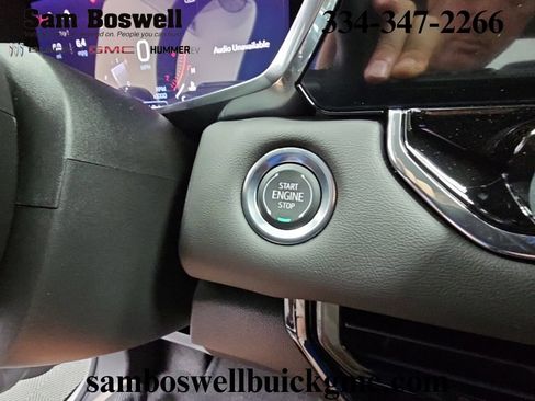 New 2026 GMC Canyon Elevation w/ Convenience Package RWD image 25