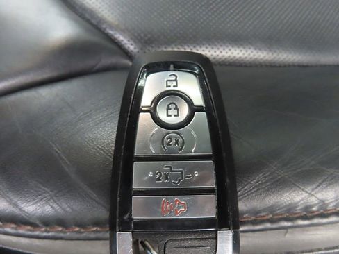 Used 2020 Ford F150 Platinum w/ Equipment Group 701A Luxury AWD/4WD image 56