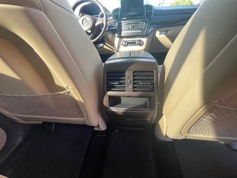 Used 2018 Mercedes-Benz GLE 350 4MATIC image 21