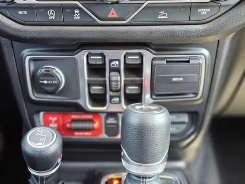 New 2026 Jeep Wrangler Unlimited Sport AWD/4WD image 15