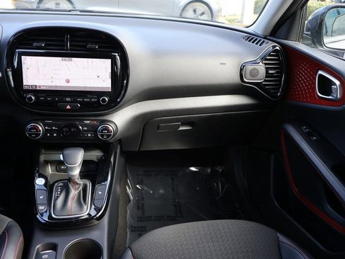 Used 2023 Kia Soul GT-Line w/ GT-Line Technology Package image 37