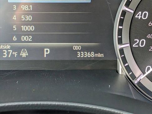 Used 2023 Toyota Highlander LE image 11