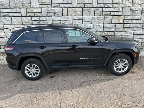 Certified 2024 Jeep Grand Cherokee Laredo X w/ Luxury Tech Group I image 6