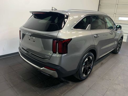 New 2026 Kia Sorento EX image 3