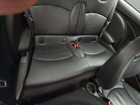 Used 2011 MINI Cooper Hardtop image 24