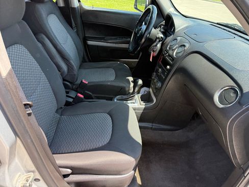 Used 2011 Chevrolet HHR LT FWD image 21