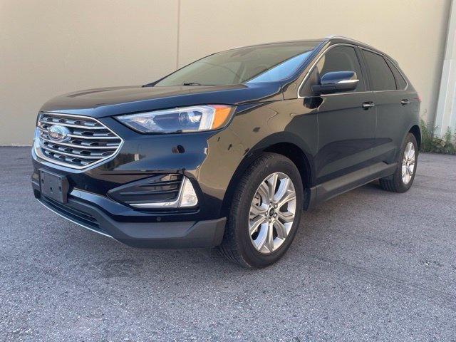 Used 2023 Ford Edge Titanium AWD/4WD image 3