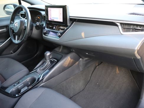 Used 2023 Toyota Corolla SE image 7