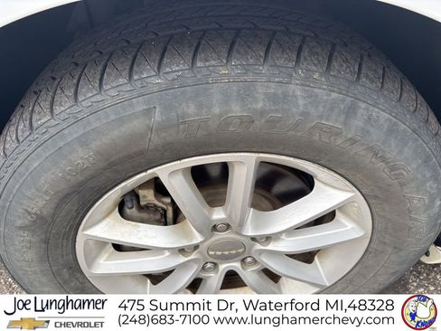 Used 2020 Dodge Grand Caravan SXT image 21