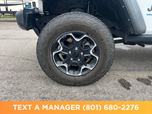 Used 2022 Jeep Wrangler Unlimited Rubicon 4xe w/ Cold Weather Group AWD/4WD image 9