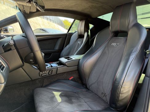 Used 2009 Aston Martin DBS Coupe RWD image 12