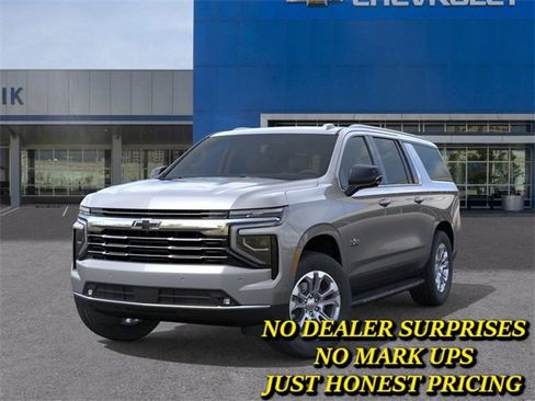 New 2026 Chevrolet Suburban LT w/ Comfort Package image 6