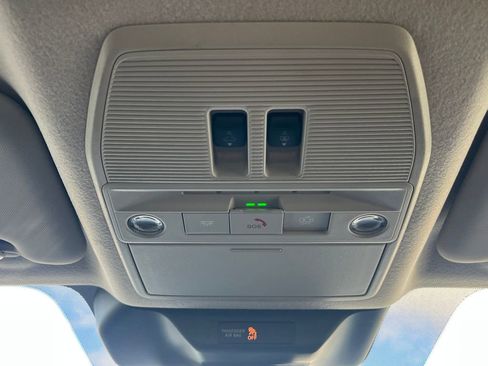 New 2026 Nissan Kicks SR w/ SR Premium Package image 34