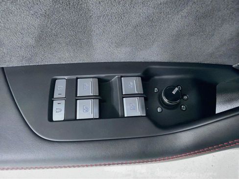 Used 2022 Audi RS 6 AWD/4WD image 8
