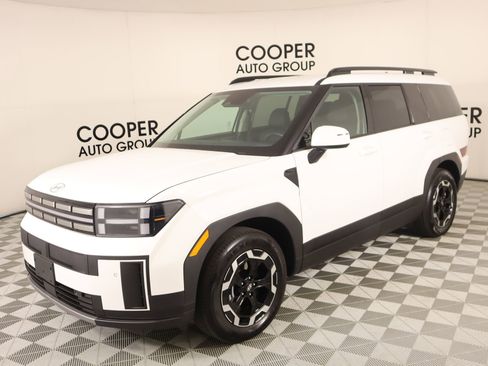 Used 2026 Hyundai Santa Fe SEL image 9