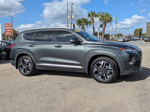 Used 2020 Hyundai Santa Fe SEL image 2