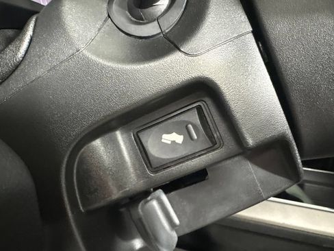 Used 2020 RAM 2500 Laramie AWD/4WD image 18