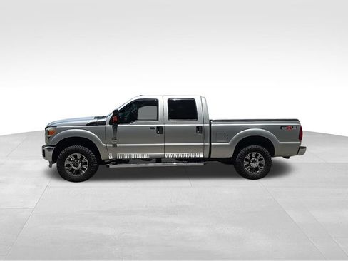 Used 2011 Ford F250 XLT w/ XLT Premium Pkg AWD/4WD image 14