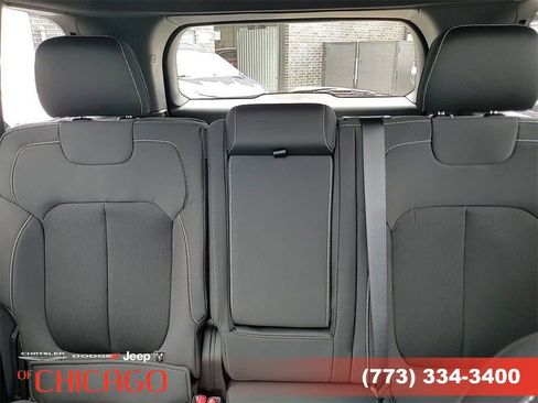 New 2025 Jeep Grand Cherokee Laredo image 26