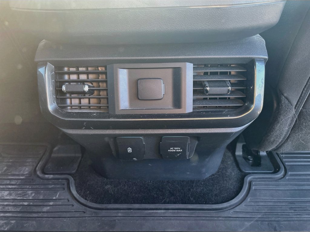 Used 2022 Ford F150 XLT w/ Equipment Group 302A High AWD/4WD image 14