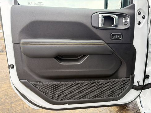 New 2026 Jeep Gladiator Sport image 12