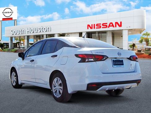 New 2025 Nissan Versa S w/ Trunk Package image 3