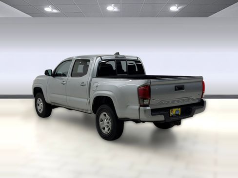 Used 2023 Toyota Tacoma SR AWD/4WD image 2