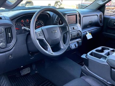 New 2026 Chevrolet Silverado 1500 Custom Trail Boss w/ Dark Appearance Package AWD/4WD image 6
