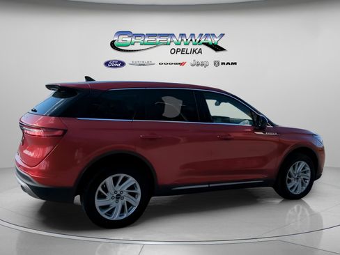 Used 2025 Lincoln Corsair FWD image 28