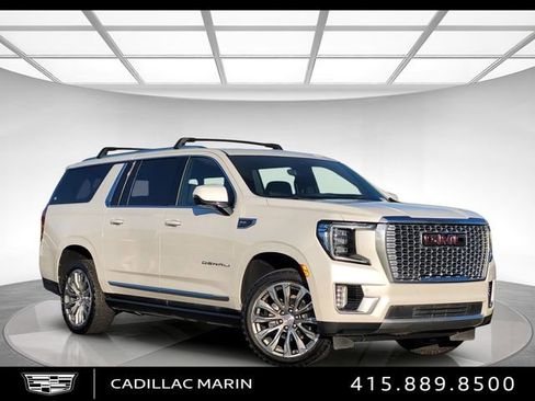 Used 2021 GMC Yukon XL Denali w/ Denali Premium Package image 1