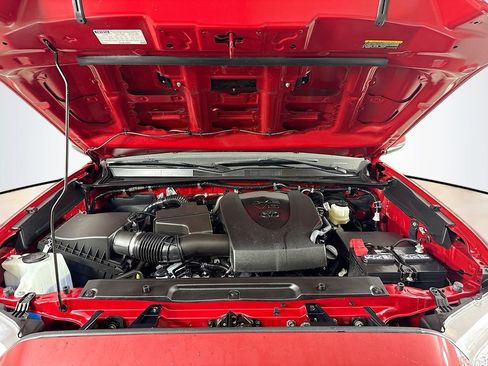 Certified 2021 Toyota Tacoma TRD Sport image 27