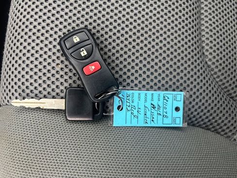 Used 2018 Nissan Frontier SV image 35