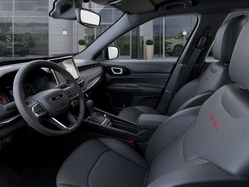 New 2026 Jeep Compass Trailhawk image 22