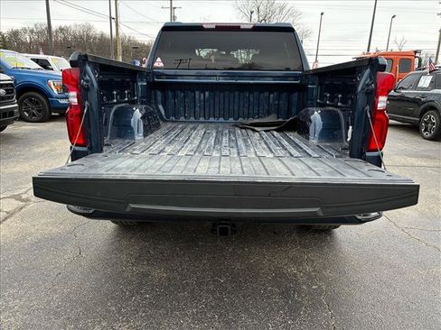 Used 2022 Chevrolet Silverado 1500 Custom image 7