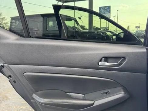 Used 2019 Nissan Altima 2.5 SL FWD image 22