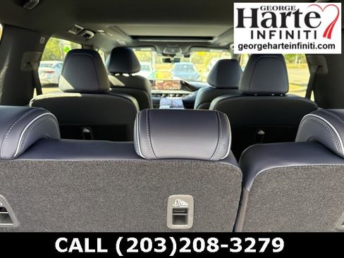 New 2026 INFINITI QX80 4WD image 12