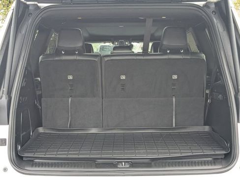 Used 2022 Jeep Wagoneer Series II w/ Premium Group I image 17