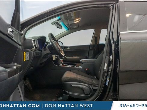 Used 2019 Kia Sportage LX image 15