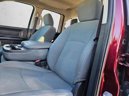 Used 2018 RAM 1500 Express w/ Express Value Package image 19