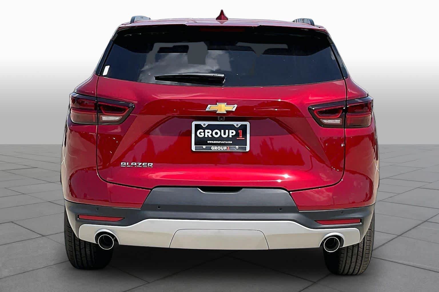 New 2026 Chevrolet Blazer LT w/ Convenience Package FWD image 5