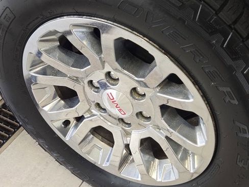 Used 2015 GMC Yukon XL SLT w/ Open Road Package image 15