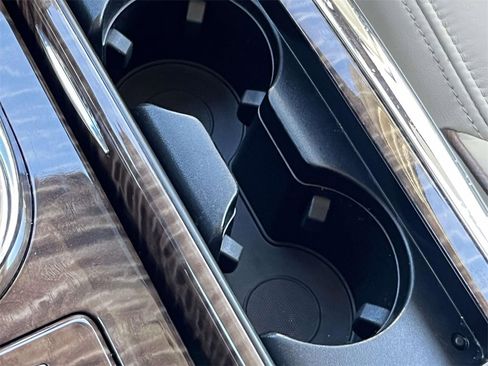 Used 2020 Nissan Armada Platinum w/ Cargo Package image 32