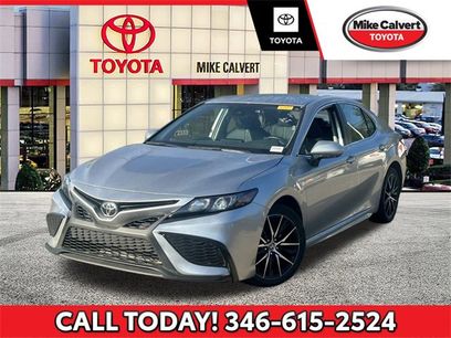 Used 2024 Toyota Camry SE