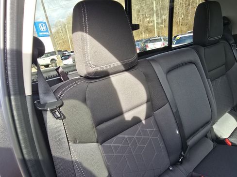 New 2026 Nissan Frontier SV image 10