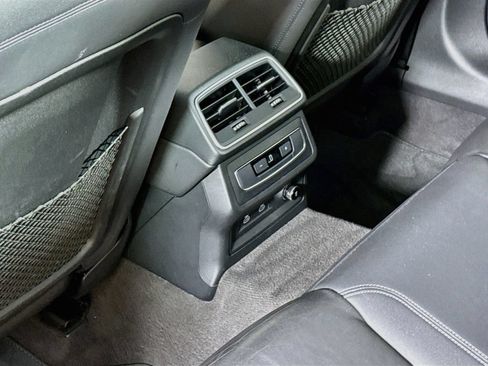 Used 2023 Audi A6 2.0T Premium w/ Convenience Package AWD/4WD image 16