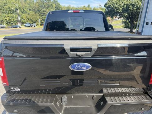 Used 2018 Ford F150 XLT w/ Equipment Group 302A Luxury AWD/4WD image 11