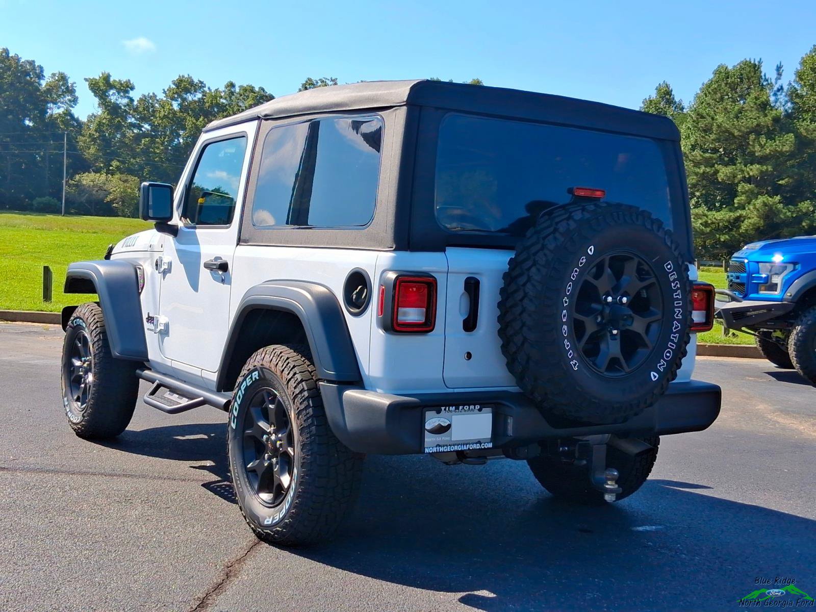 Used 2021 Jeep Wrangler Sport AWD/4WD image 3
