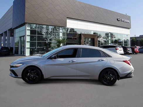 Certified 2026 Hyundai Elantra Sport FWD image 3