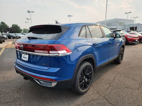 New 2026 Volkswagen Atlas Cross Sport SE image 3